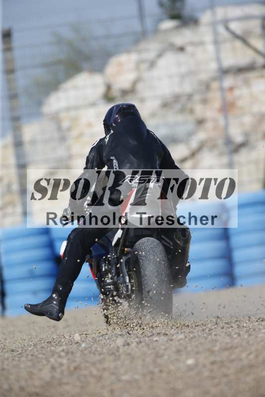 /Archiv-2024/01 26.-28.01.2024 Moto Center Thun Jerez/Gruppe schwarz-black/11